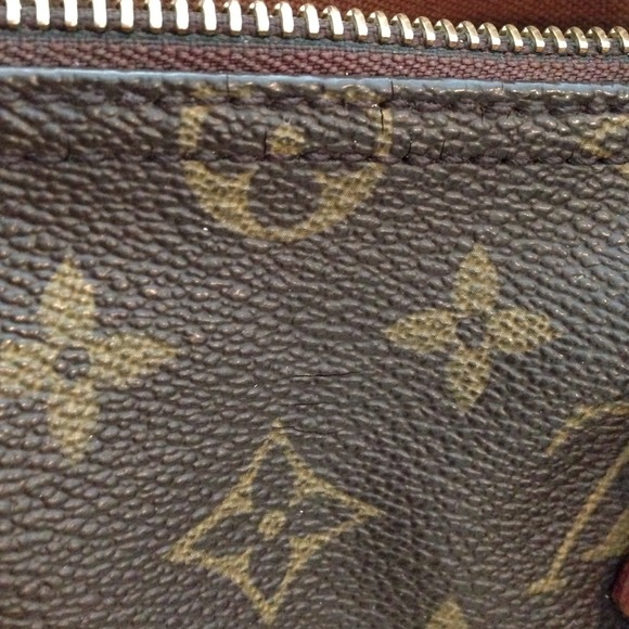 AUTHENTIC  Louis Vuitton Monogram Speedy 35 - Picture 3 of 3