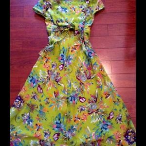 Dresses - Adorable summer dress! Dresses - Adorable summer dress!
