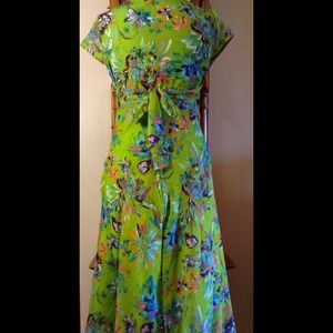 Dresses - Adorable summer dress! Dresses - Adorable summer dress!