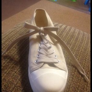 JCrew  Like New Tan Tennis Shoes size 7M