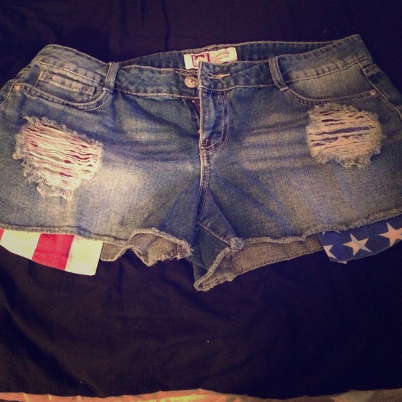 Patriotic shorts