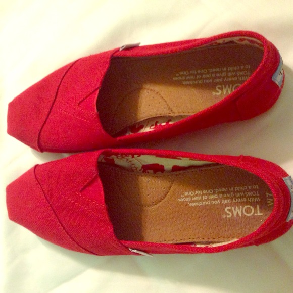 TOMS