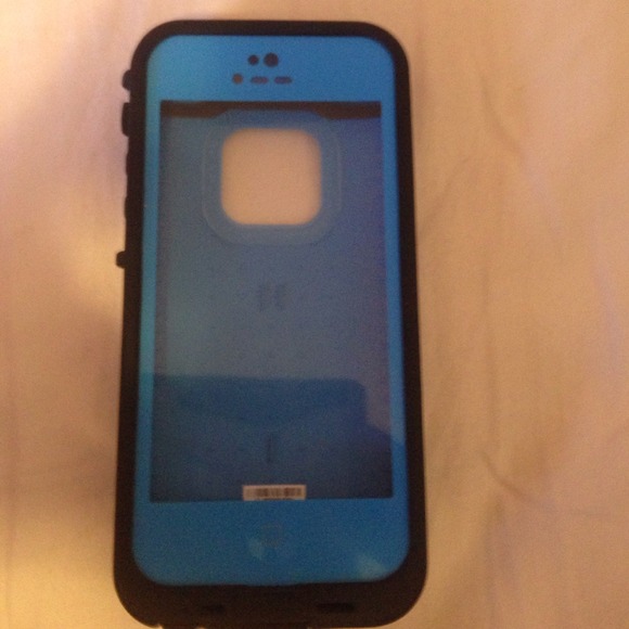 Lifeproof case for iPhone 5!