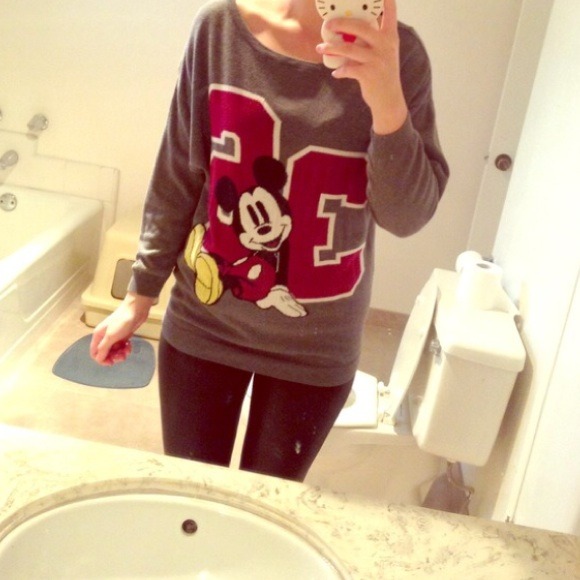 Mickey sweater