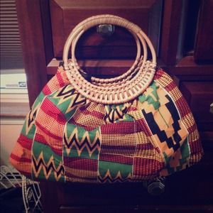 Tribal printed handbag!