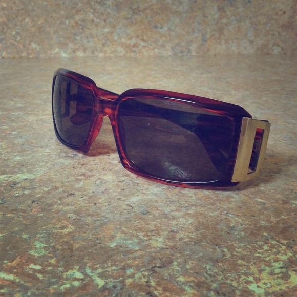 Bundle for @meganmacwillie