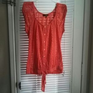 Lacey cute top