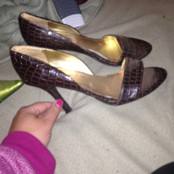 Brown reptile heels