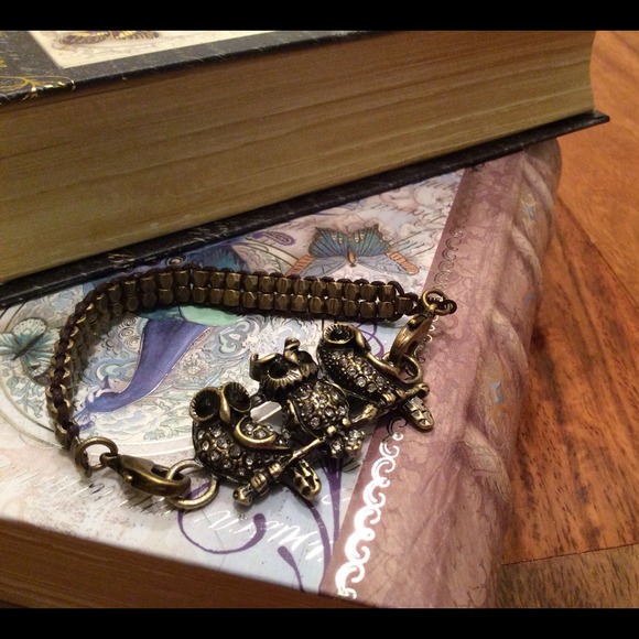 Owl bracelet temporarily out of stock.