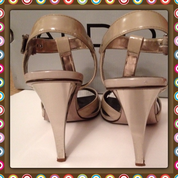 Signe- sandals - Picture 3 of 4