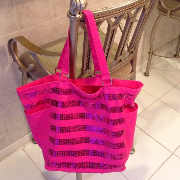 💕SOLD in a BUNDLE💕Victoria Secret Large Pink bag - Picture 2 of 2