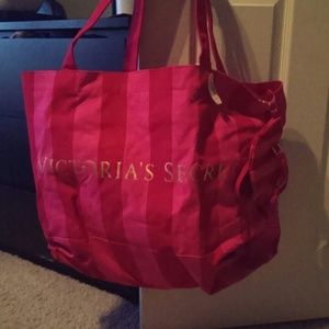 Huge zip up tote bag with matching wallet insert