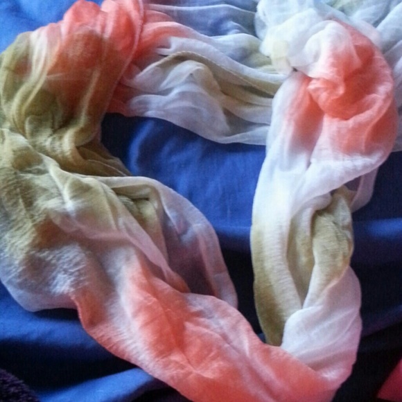 Scarf