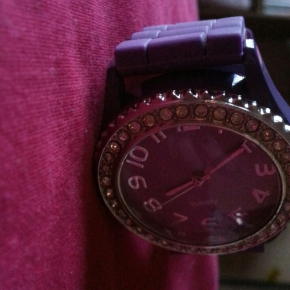 Watch - Picture 4 of 4