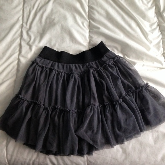 Grey tool skirt