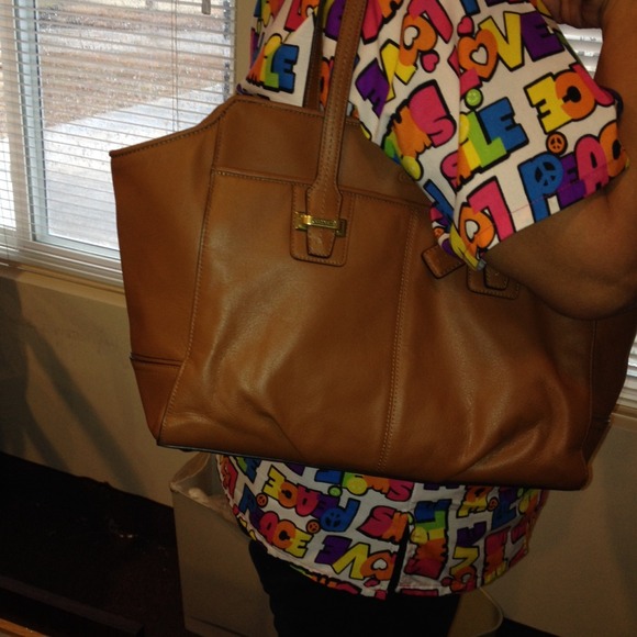 coach Handbags - 🌟🌟 SOLD 🌟🌟 authentic coach handbag