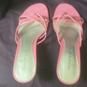 Preditions Strappy Sandals Size 8