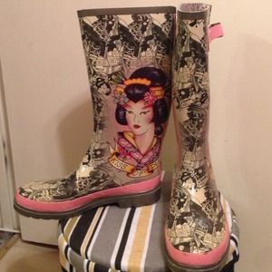 Ed Hardy rain-boots