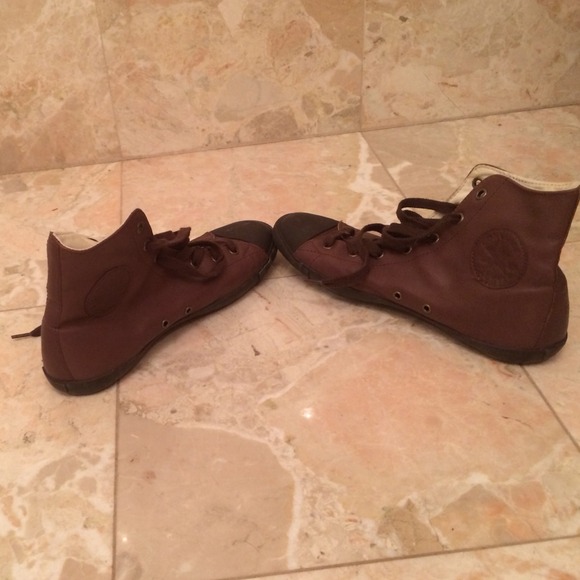 Brown leather Converse - Picture 4 of 4