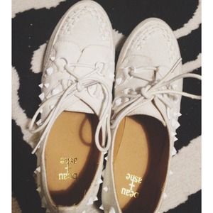 🌺 spiked platforms 🌺