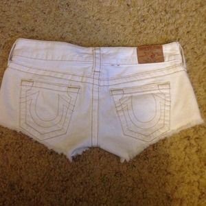 White true religion shorts 26