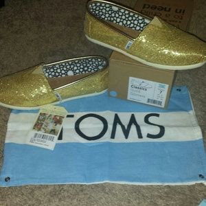 TOMS Classics Gold Glitters