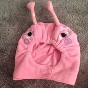 Baby girl bug hat! Soo cute!
