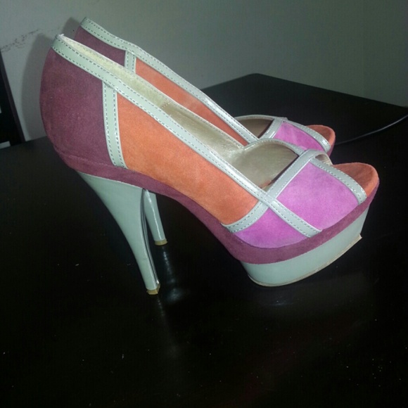 Color block pumps - Picture 2 of 4