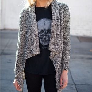 Brandy Melville Lara cardigan