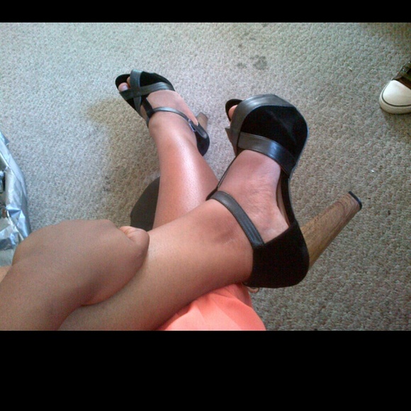 Nice pumps - Picture 2 of 4