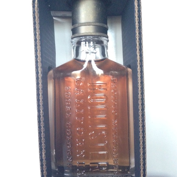 Hollister Cologne