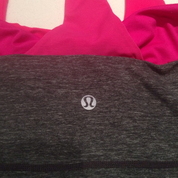 Lululemon exercise tops