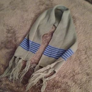 Boy scarf- blue and gray!