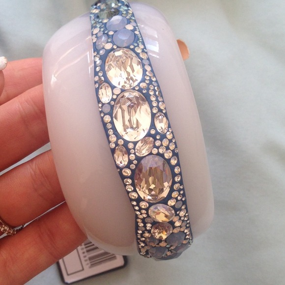 🚫SOLD🚫 Swarovski Blue Jewel Bangle Bracelet - Picture 2 of 4