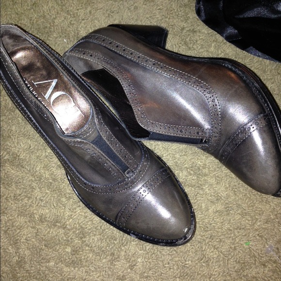 AGL gray booties