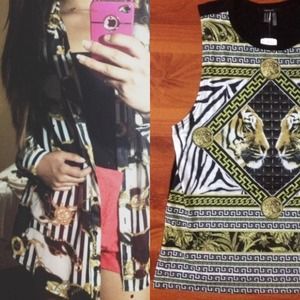 Bundle sheer top/tiger