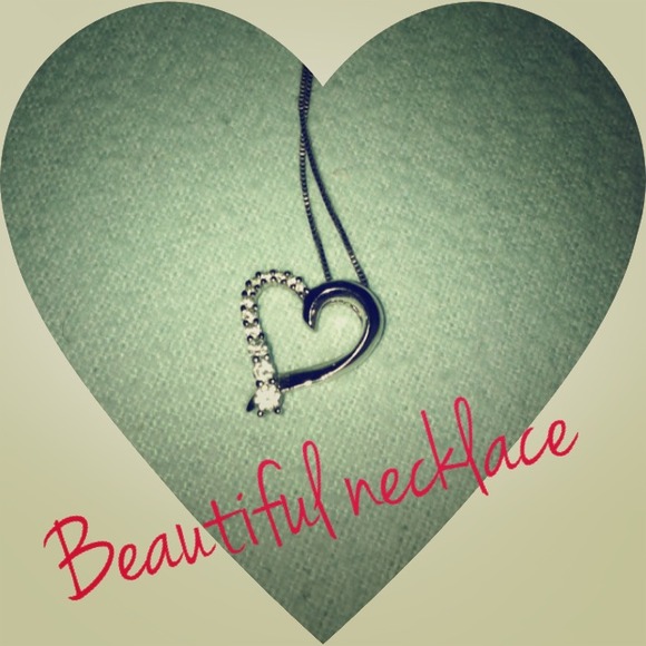 ❤️Diamond heart necklace❤️
