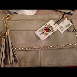 Urban expression clutch/chain bag