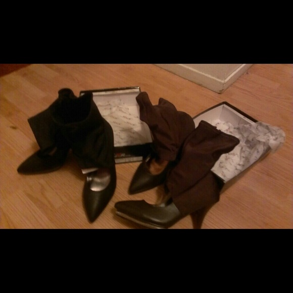 Two pairs of nice heals $30 - Picture 2 of 3