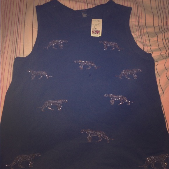 Forever 21 Tops - 🚫SOLD🚫 NWT Forever 21 Black Cheetah Top
