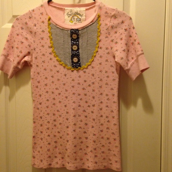 🌹Reduced🌹Scrapbook Thermal Tee