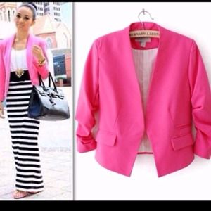 Jackets & Blazers - SALE💋💋💋NEW Stylish Chic Pink Blazer🎀 Jackets & Blazers - SALE💋💋💋NEW Stylish Chic Pink Blazer🎀