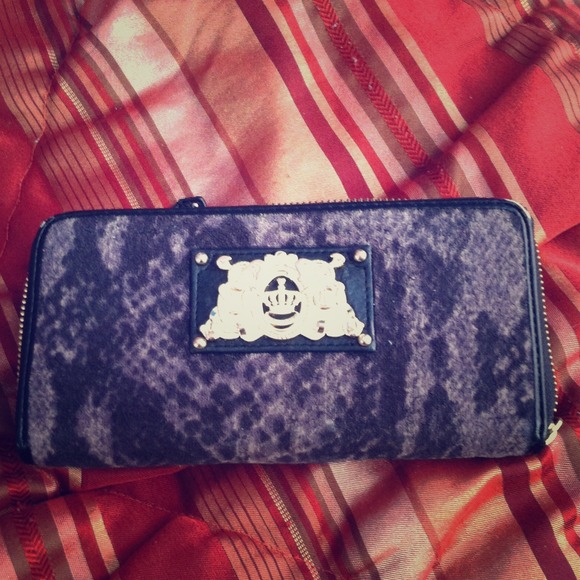 *price reduced* Juicy couture Wallet 💁💕