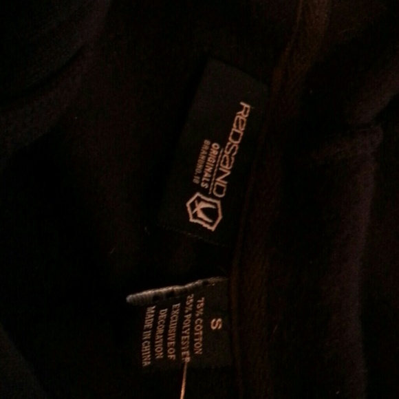 Red sand comfy Hoodie - Picture 3 of 3