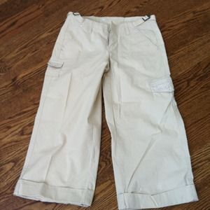 SOLD Candie's Capri Pants