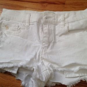 White High Wasted Denim Shorts