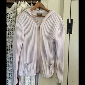 Knit  Hoodie W/pockets. NEW PRICE!!!!!