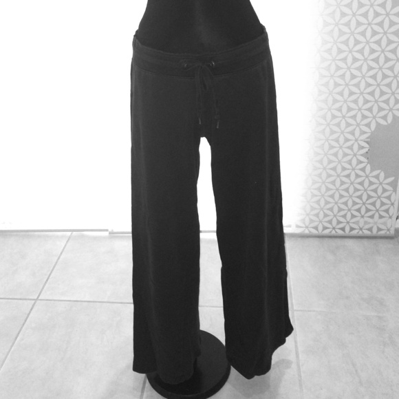 Black Victoria's Secret wide leg sweat pants