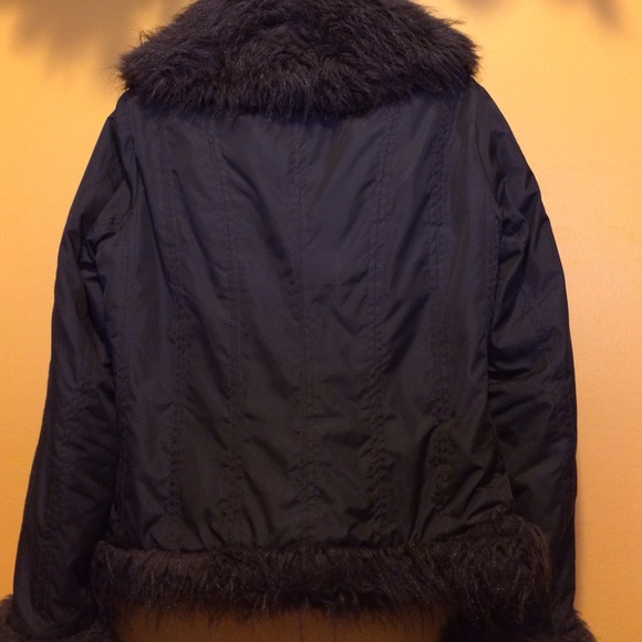 Jacket - Picture 2 of 4