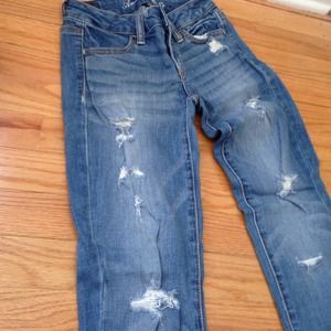 Skinny distressed Lightwash denim jeans